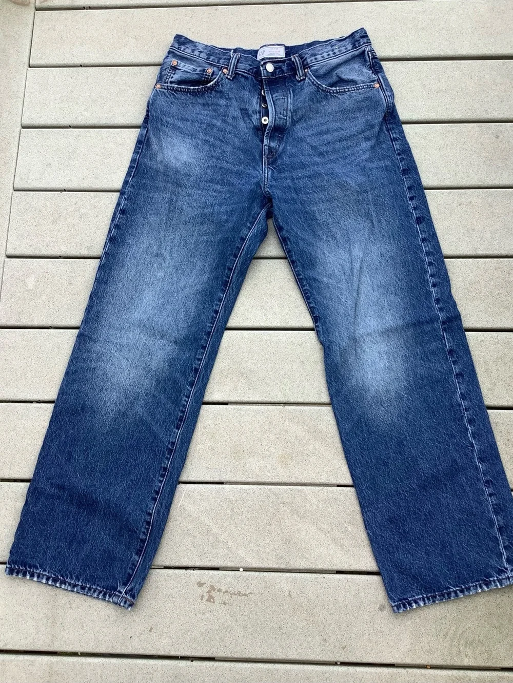 GAP 90’s Loose Button Fly jeans   32 x 32
